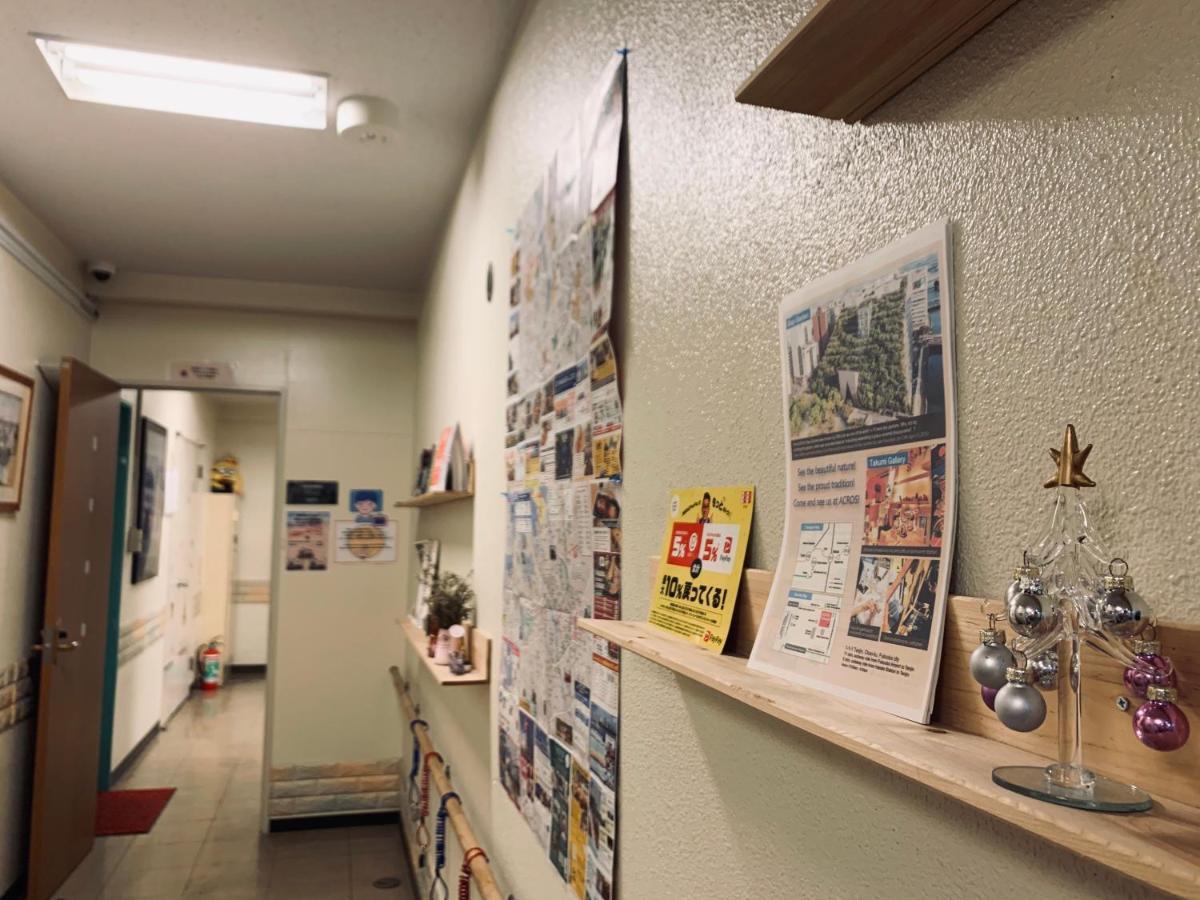 Guesthouse Shiawase Eki Fukuoka  Extérieur photo