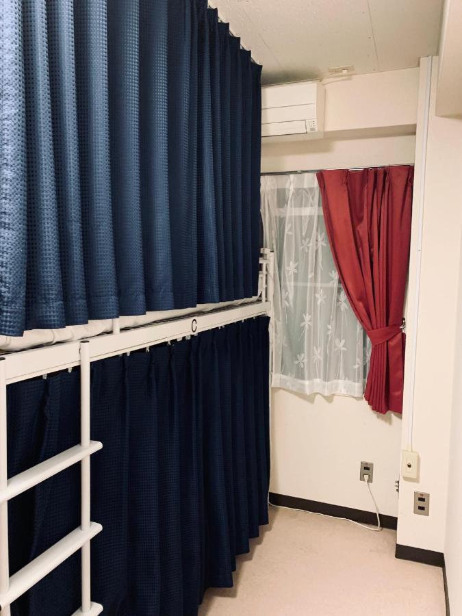 Guesthouse Shiawase Eki Fukuoka  Extérieur photo