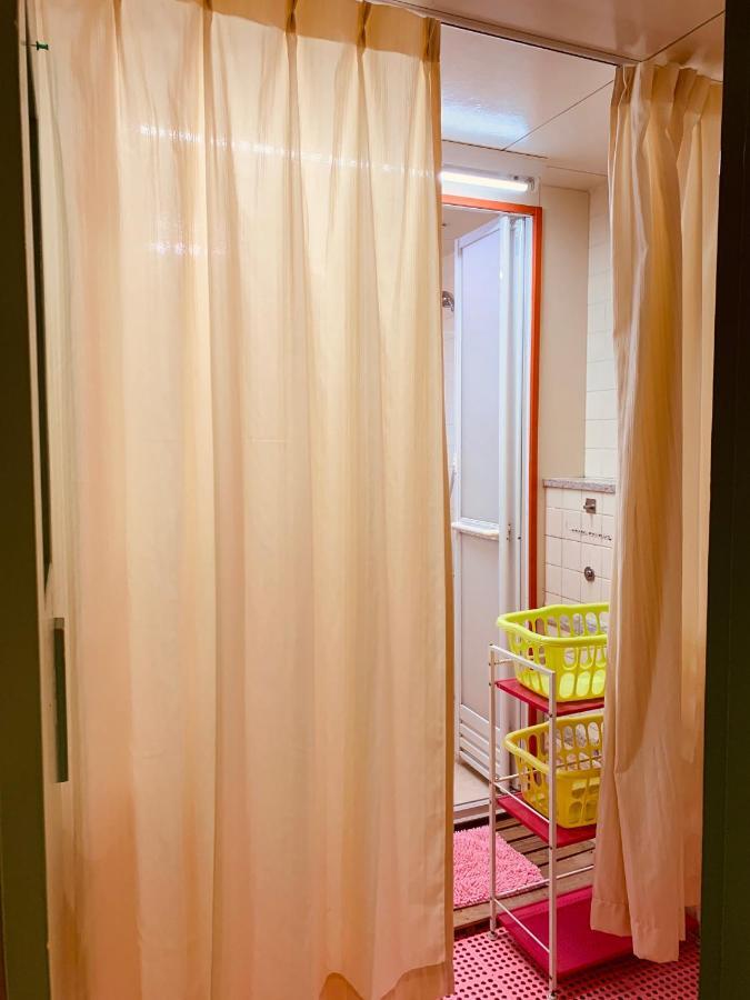 Guesthouse Shiawase Eki Fukuoka  Extérieur photo